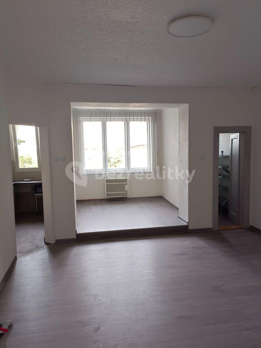 3 bedroom flat to rent, 93 m², Jablonského, Čáslav, Středočeský Region