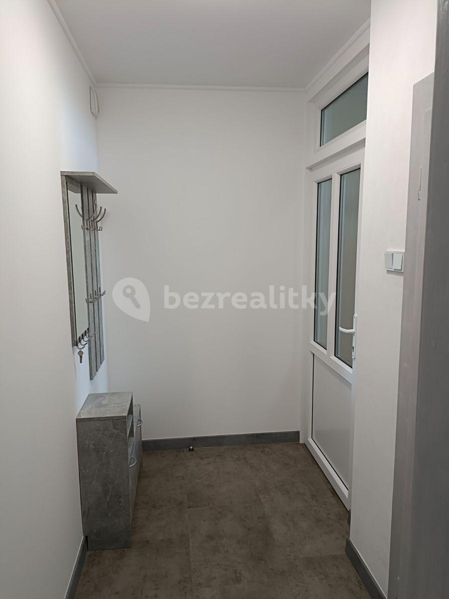 3 bedroom flat to rent, 93 m², Jablonského, Čáslav, Středočeský Region