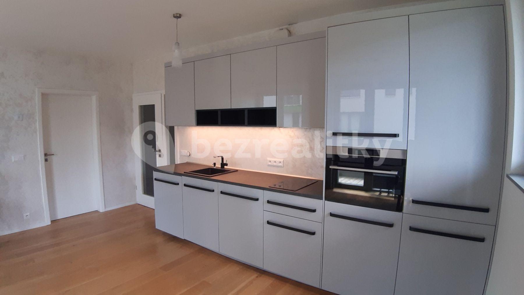 1 bedroom with open-plan kitchen flat for sale, 56 m², Altajská, Prague, Prague