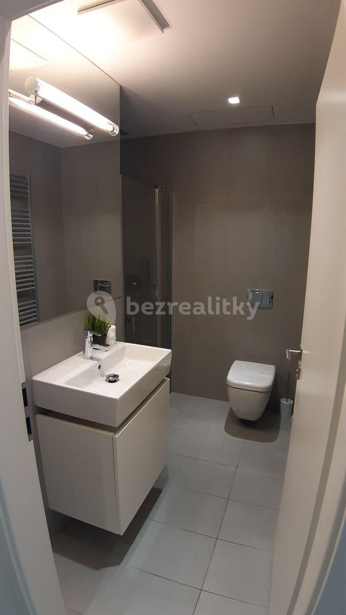 1 bedroom with open-plan kitchen flat for sale, 56 m², Altajská, Prague, Prague