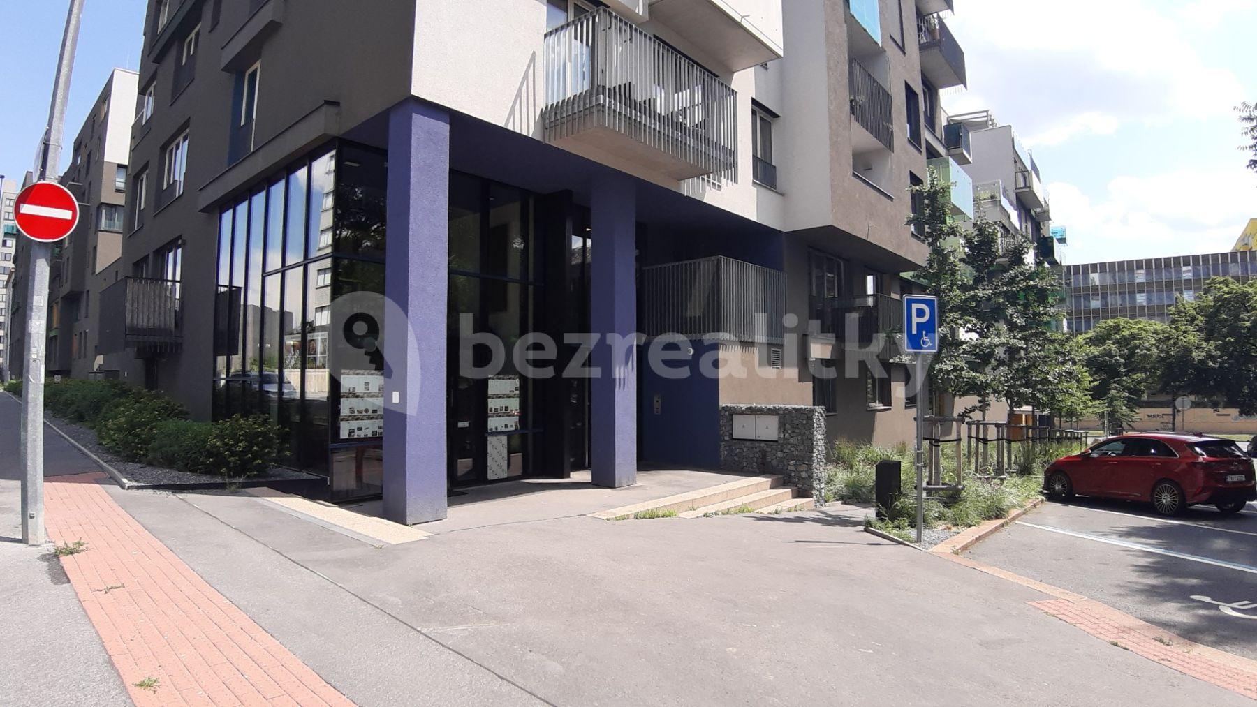 1 bedroom with open-plan kitchen flat for sale, 56 m², Altajská, Prague, Prague