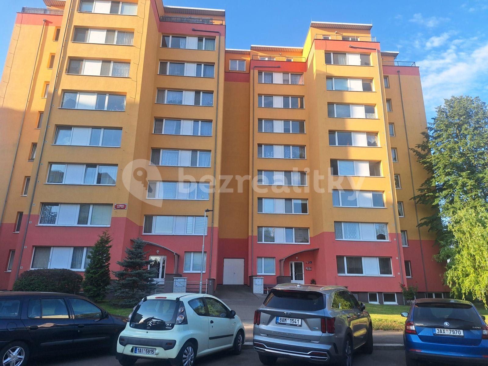 3 bedroom flat to rent, 68 m², Eledrova, Prague, Prague