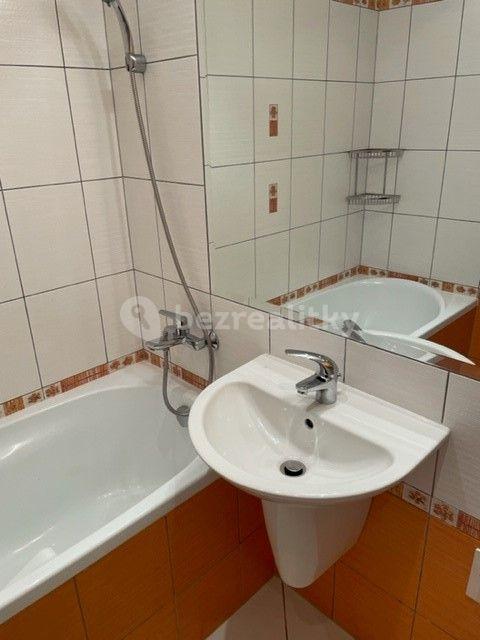 3 bedroom flat for sale, 71 m², Generála Janouška, Prague, Prague