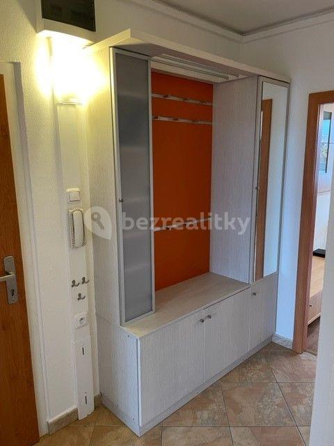 3 bedroom flat for sale, 71 m², Generála Janouška, Prague, Prague