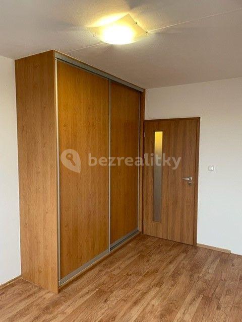 3 bedroom flat for sale, 71 m², Generála Janouška, Prague, Prague