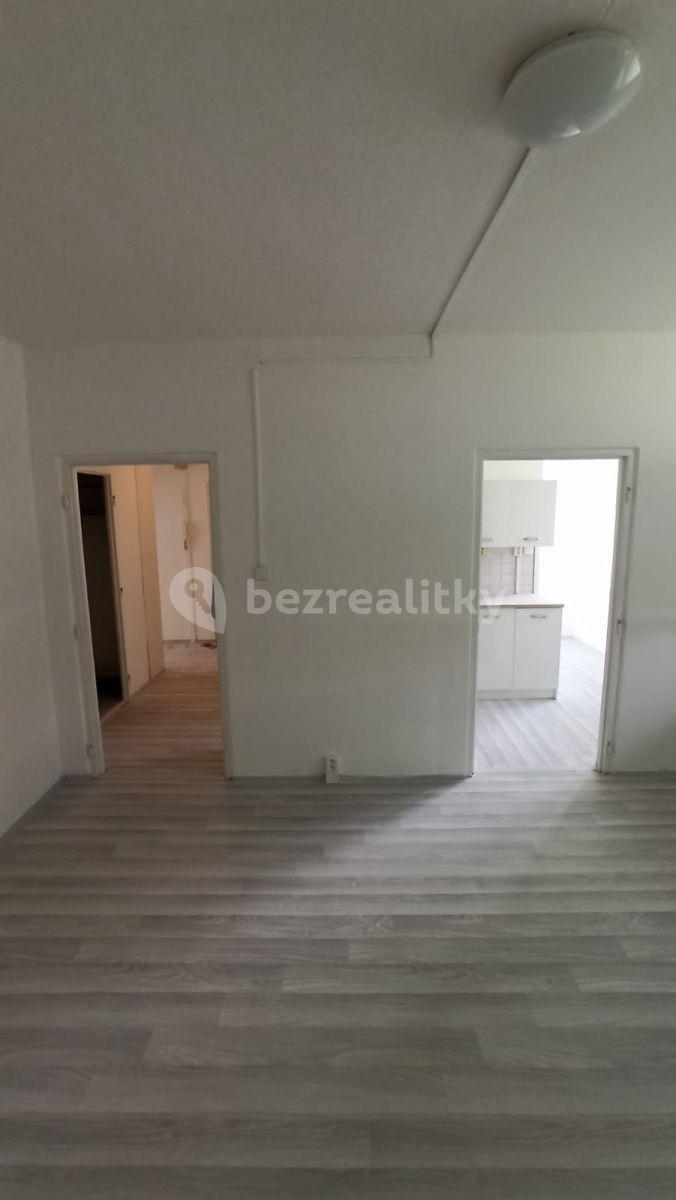 2 bedroom flat to rent, 49 m², Sídliště Za Chlumem, Bílina, Ústecký Region