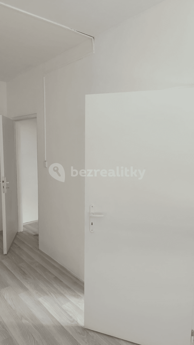 2 bedroom flat to rent, 49 m², Sídliště Za Chlumem, Bílina, Ústecký Region