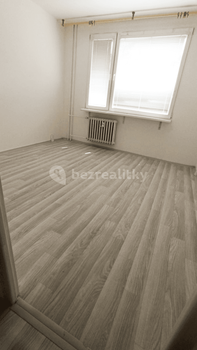 2 bedroom flat to rent, 49 m², Sídliště Za Chlumem, Bílina, Ústecký Region