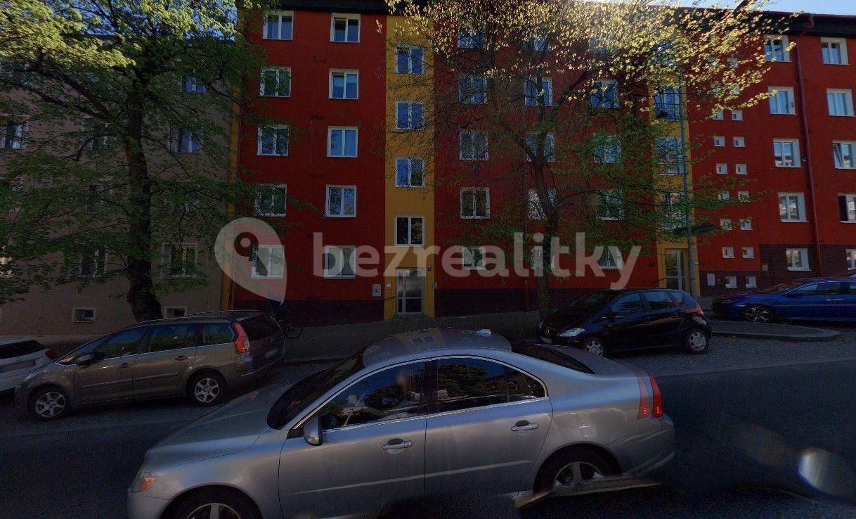 3 bedroom flat for sale, 80 m², Sokolovská, Karlovy Vary, Karlovarský Region