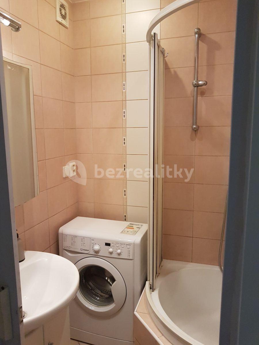 3 bedroom flat to rent, 75 m², třída Svobody, Zlín, Zlínský Region