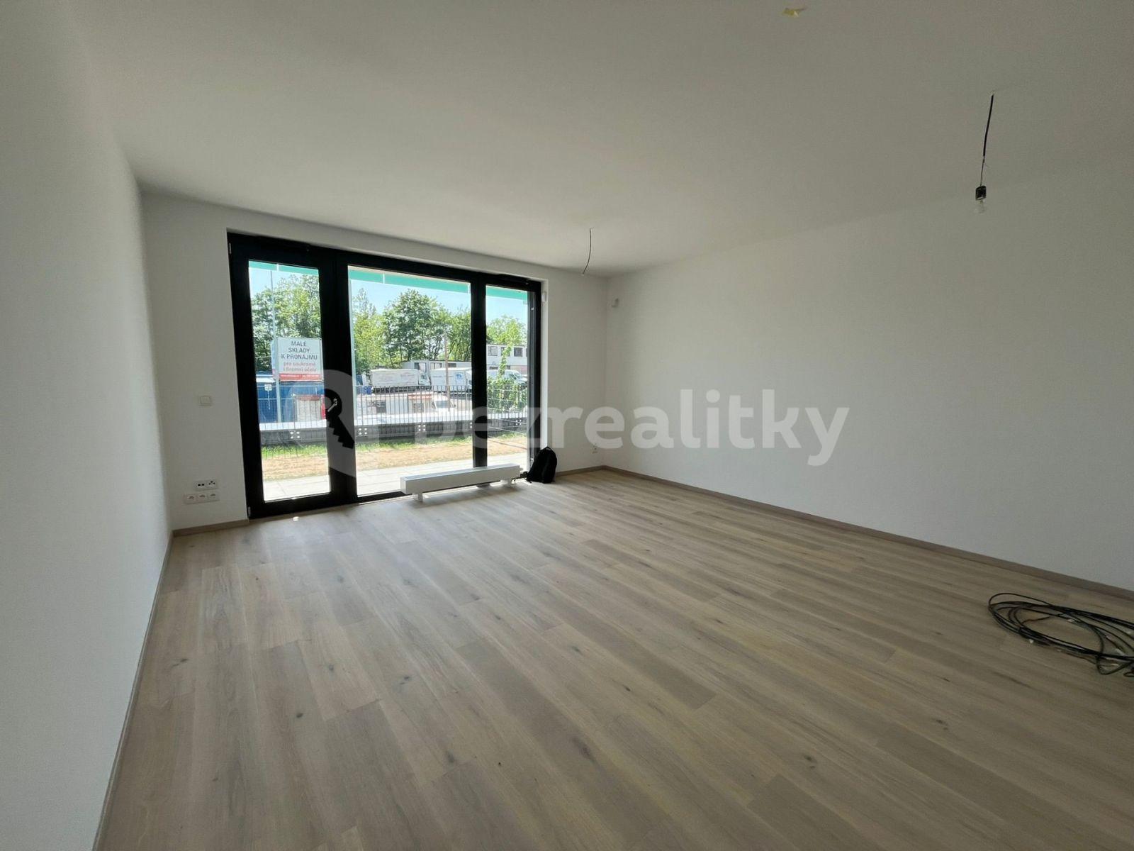 Studio flat to rent, 35 m², Olgy Havlové, Prague, Prague