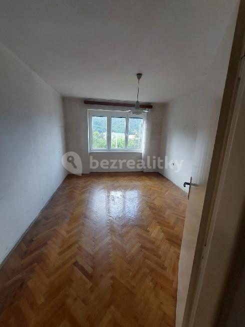 3 bedroom flat for sale, 62 m², Karla IV., Ústí nad Labem, Ústecký Region