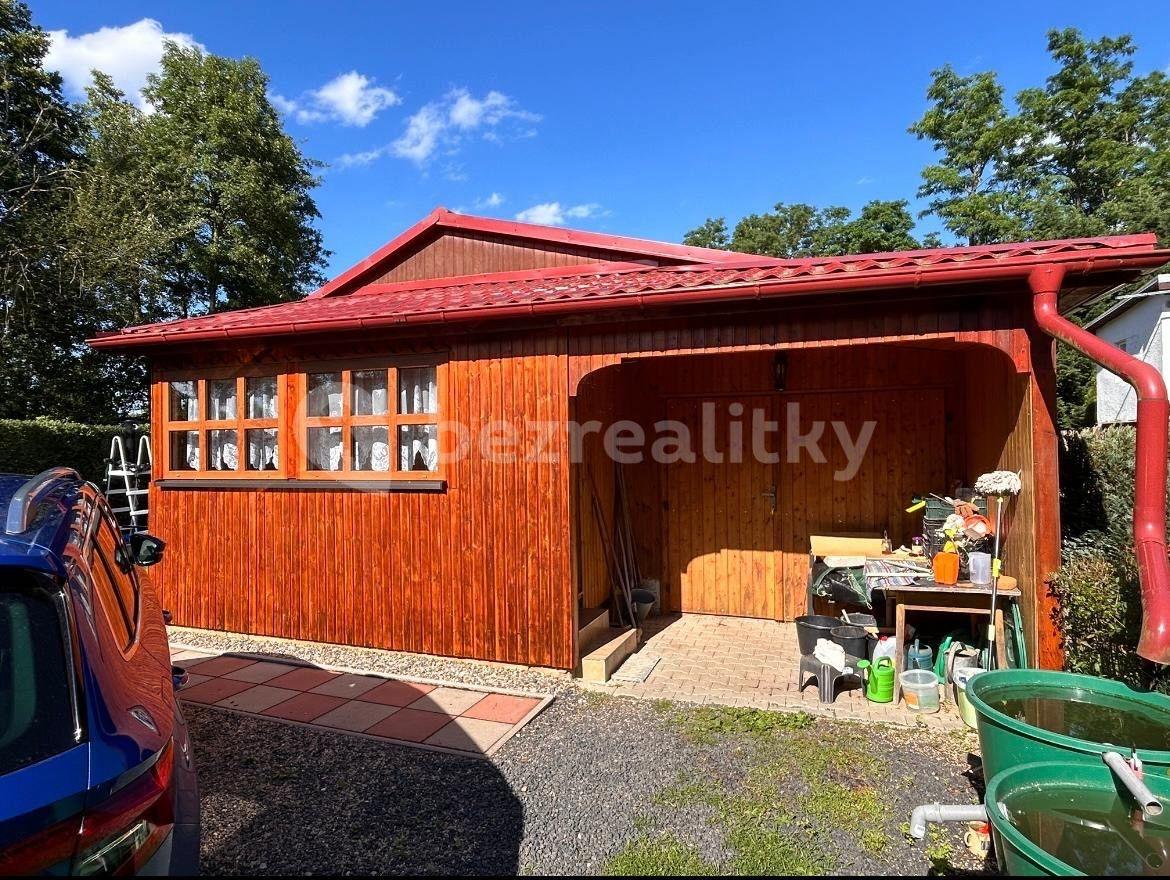 recreational property for sale, 238 m², Budyně nad Ohří, Ústecký Region