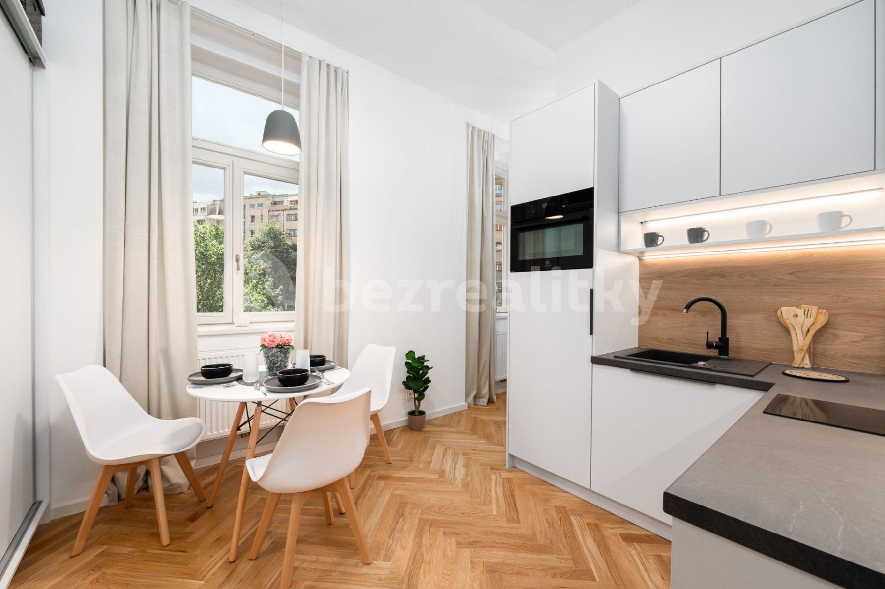 Studio flat for sale, 30 m², Na Výšinách, Prague, Prague