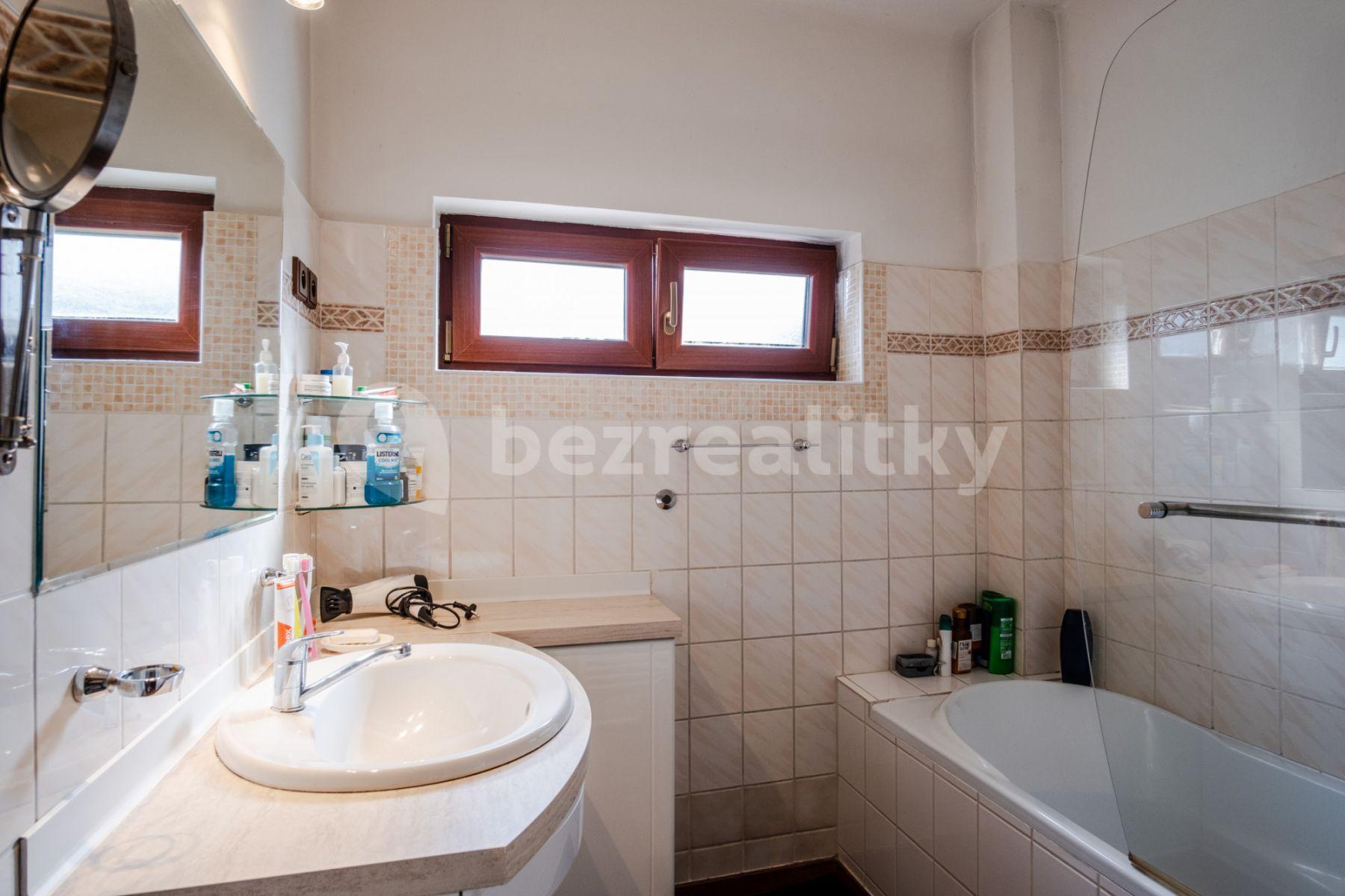 2 bedroom flat to rent, 130 m², Podléšková, Prague, Prague