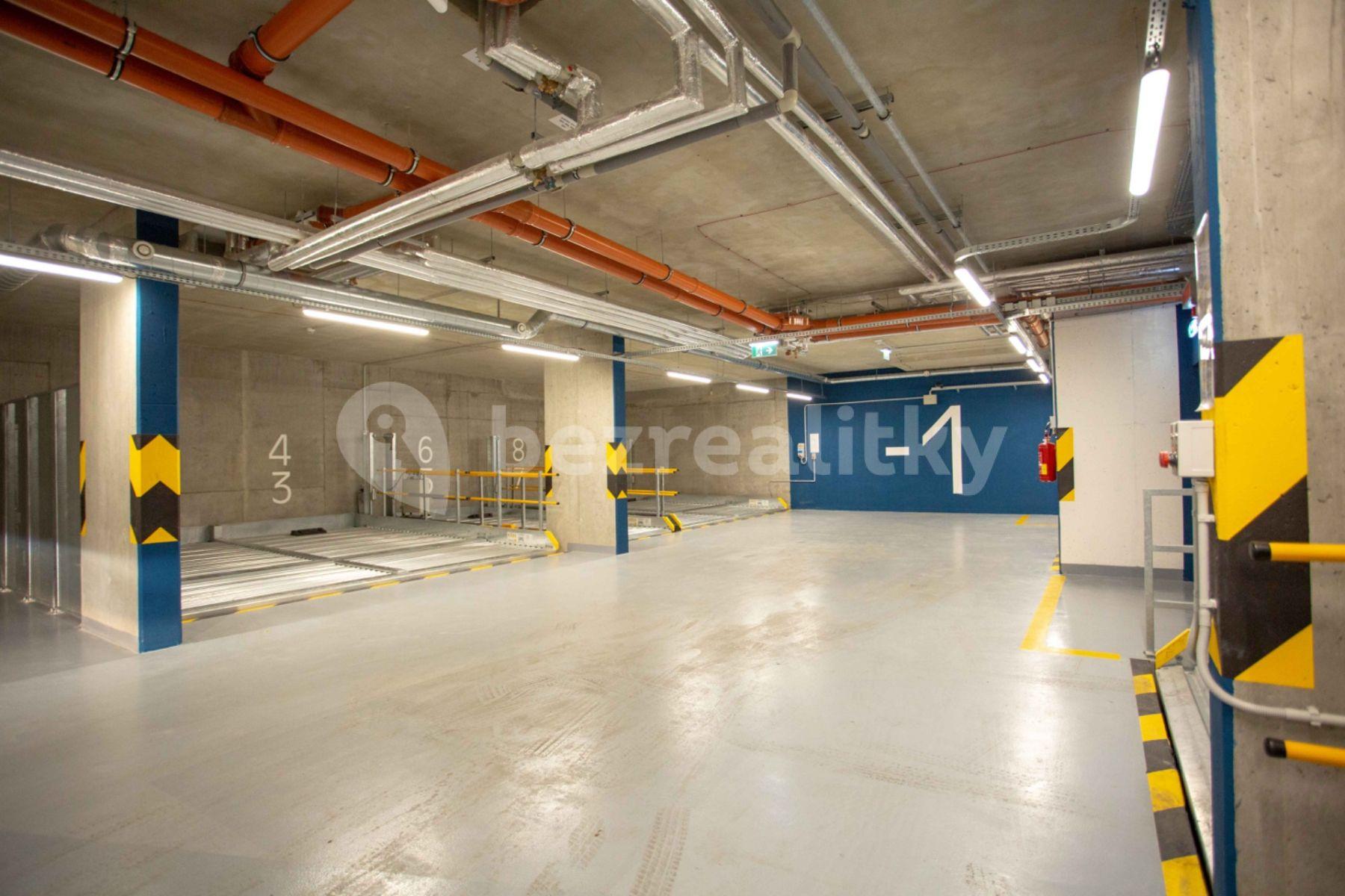 garage to rent, 12 m², Ctiradova, Prague, Prague