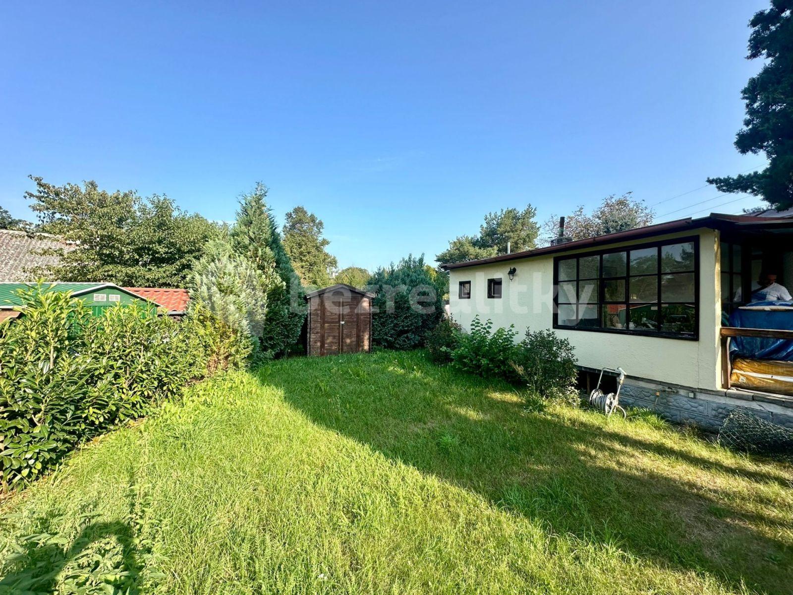 plot for sale, 309 m², Kostelec nad Labem, Středočeský Region