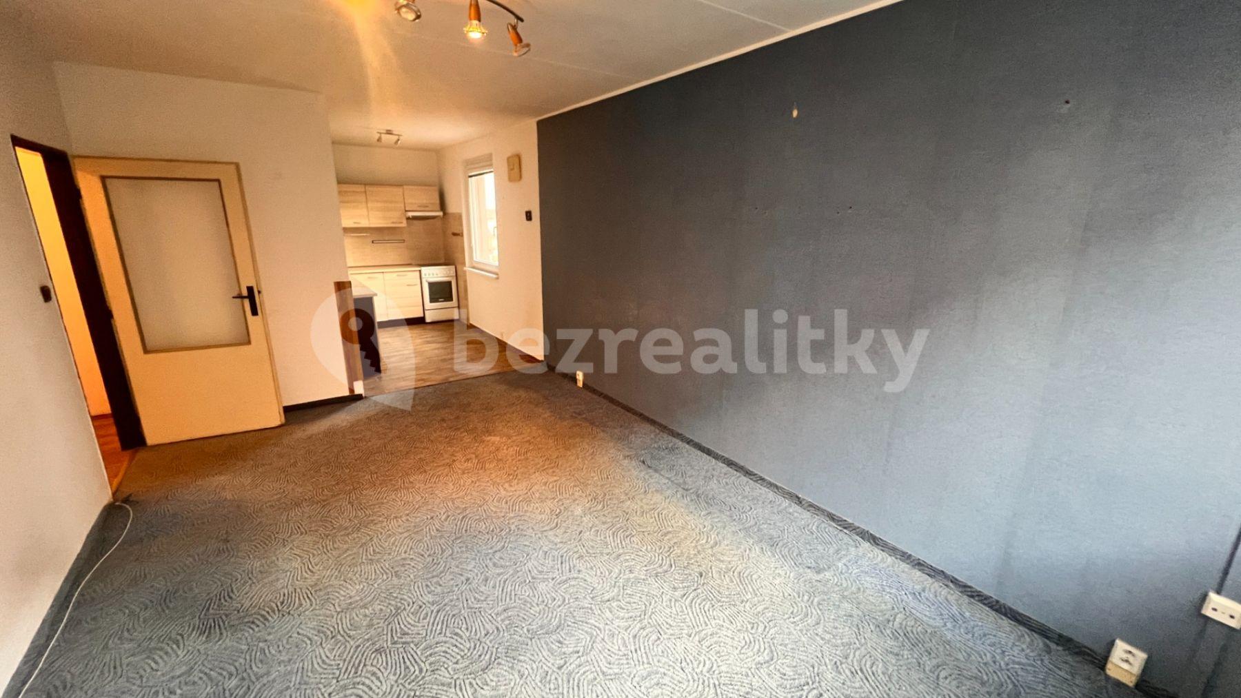 2 bedroom with open-plan kitchen flat for sale, 66 m², Laudova, Prague, Prague