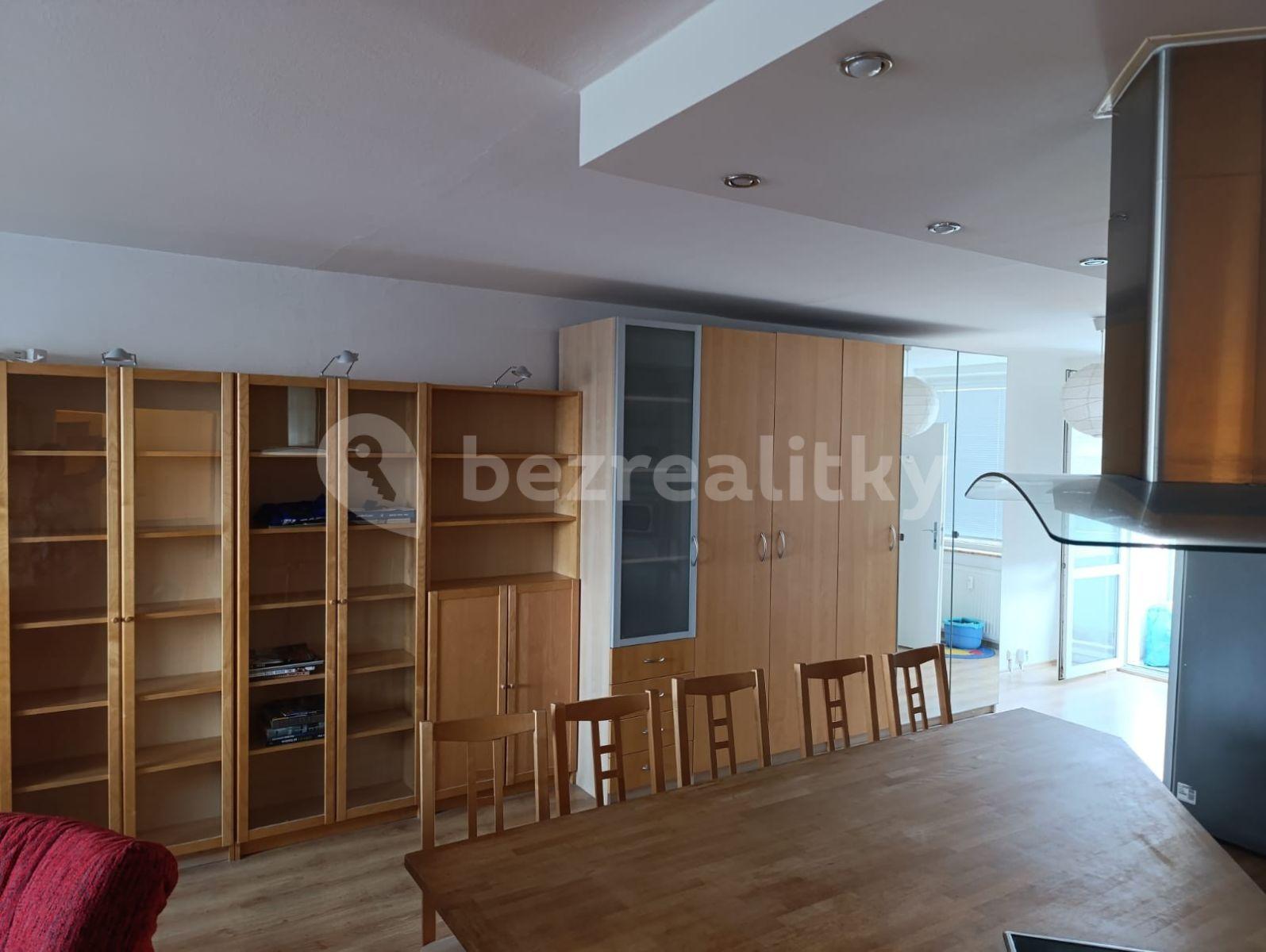 1 bedroom with open-plan kitchen flat for sale, 87 m², Palackého, Louny, Ústecký Region