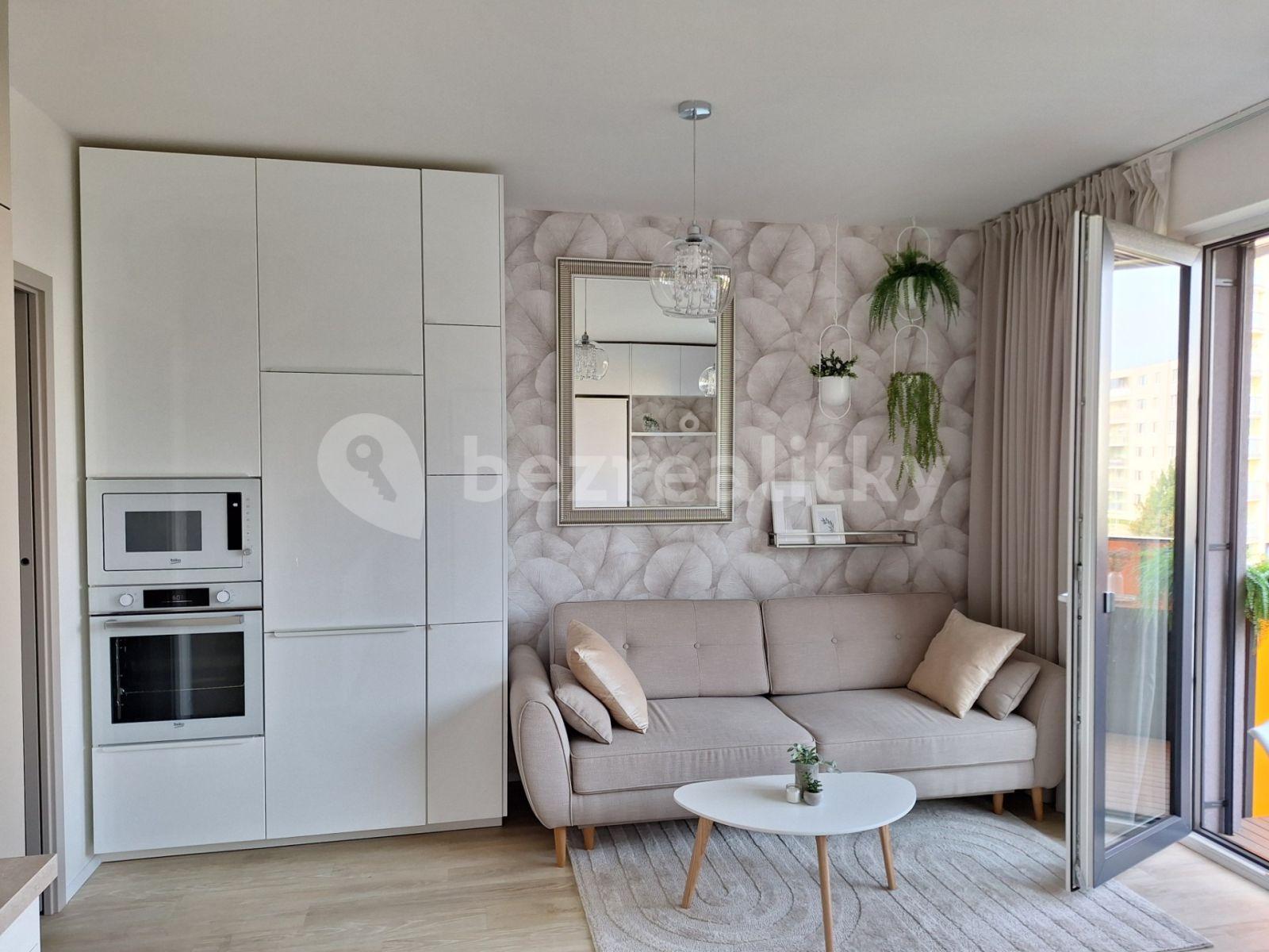 Studio flat to rent, 36 m², Bolevecká, Prague, Prague