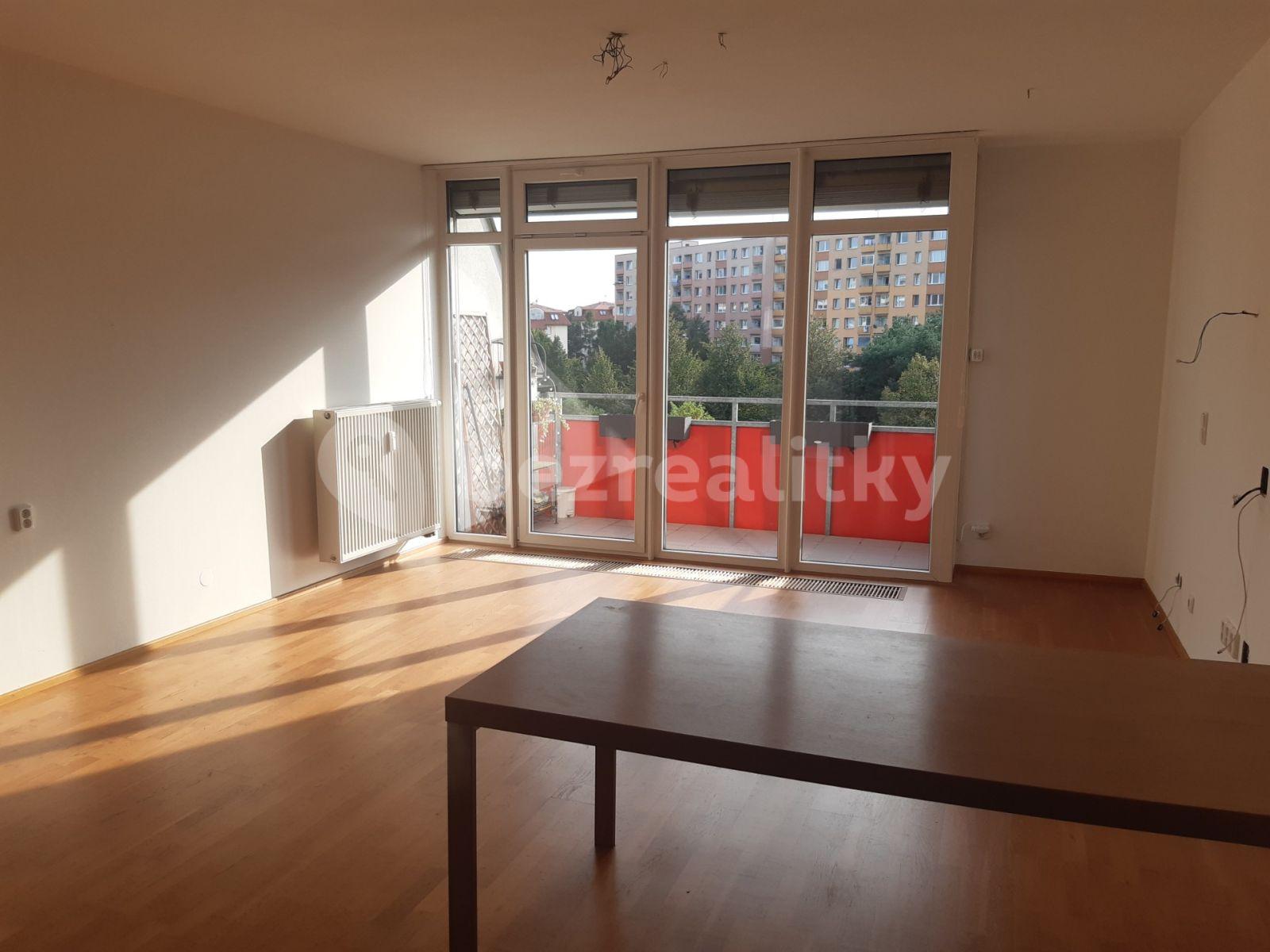 2 bedroom with open-plan kitchen flat for sale, 88 m², gen. Píky, Olomouc, Olomoucký Region