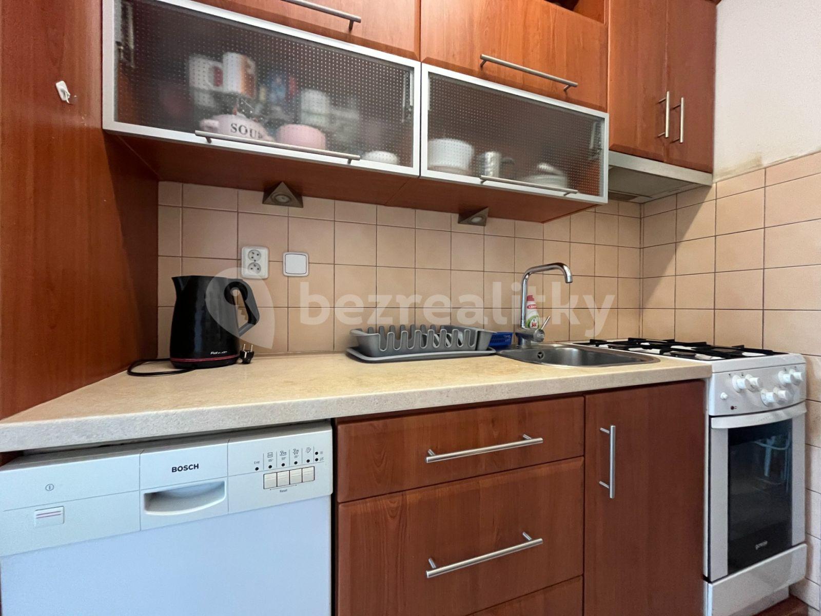 3 bedroom flat to rent, 78 m², Běly Pažoutové, Brno, Jihomoravský Region