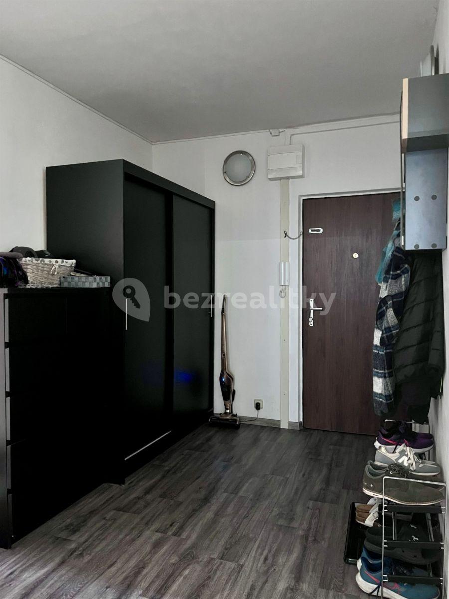 2 bedroom flat to rent, 63 m², Stavbařská, Chomutov, Ústecký Region