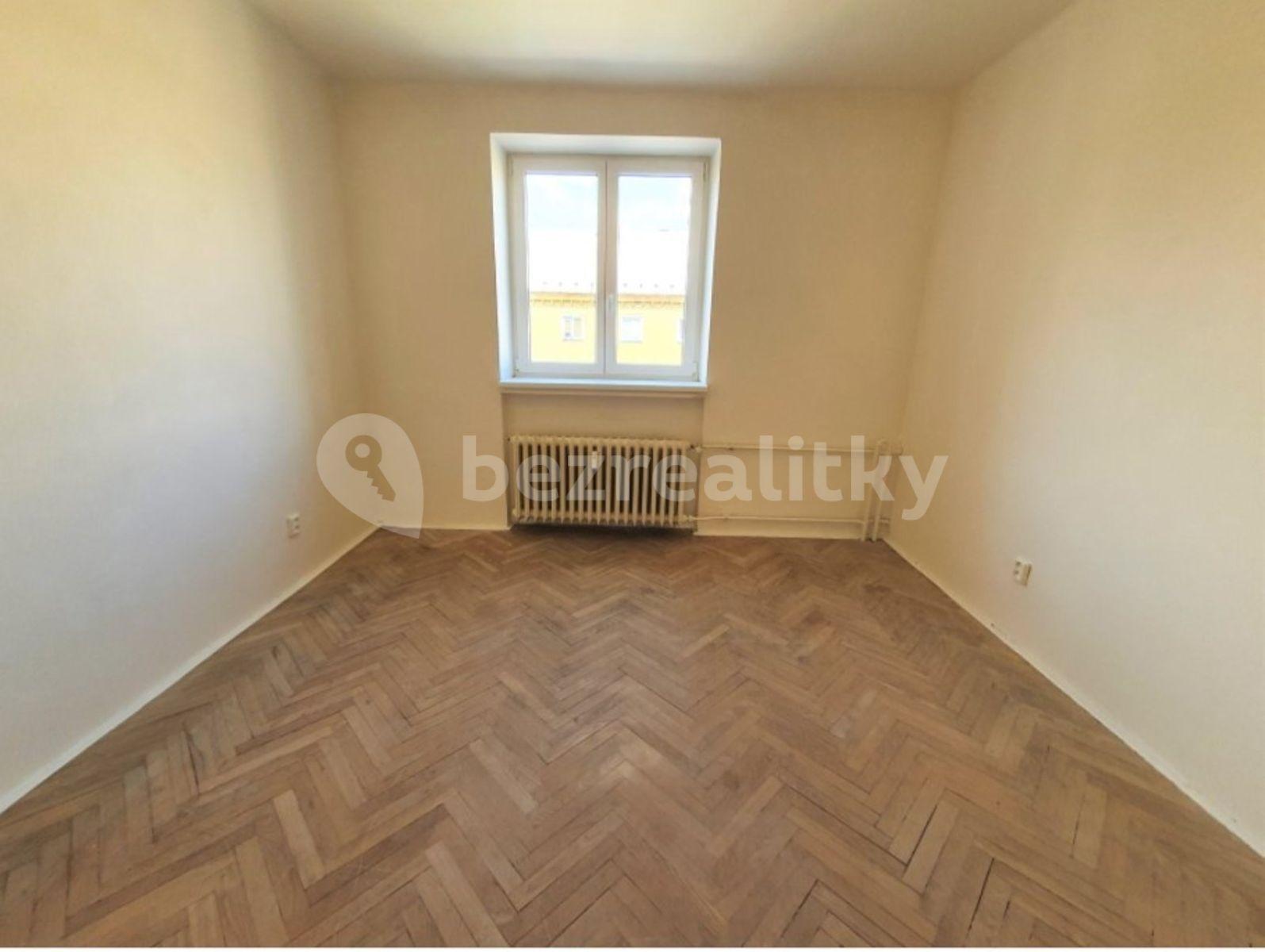 4 bedroom flat to rent, 98 m², 1. máje, Hlučín, Moravskoslezský Region