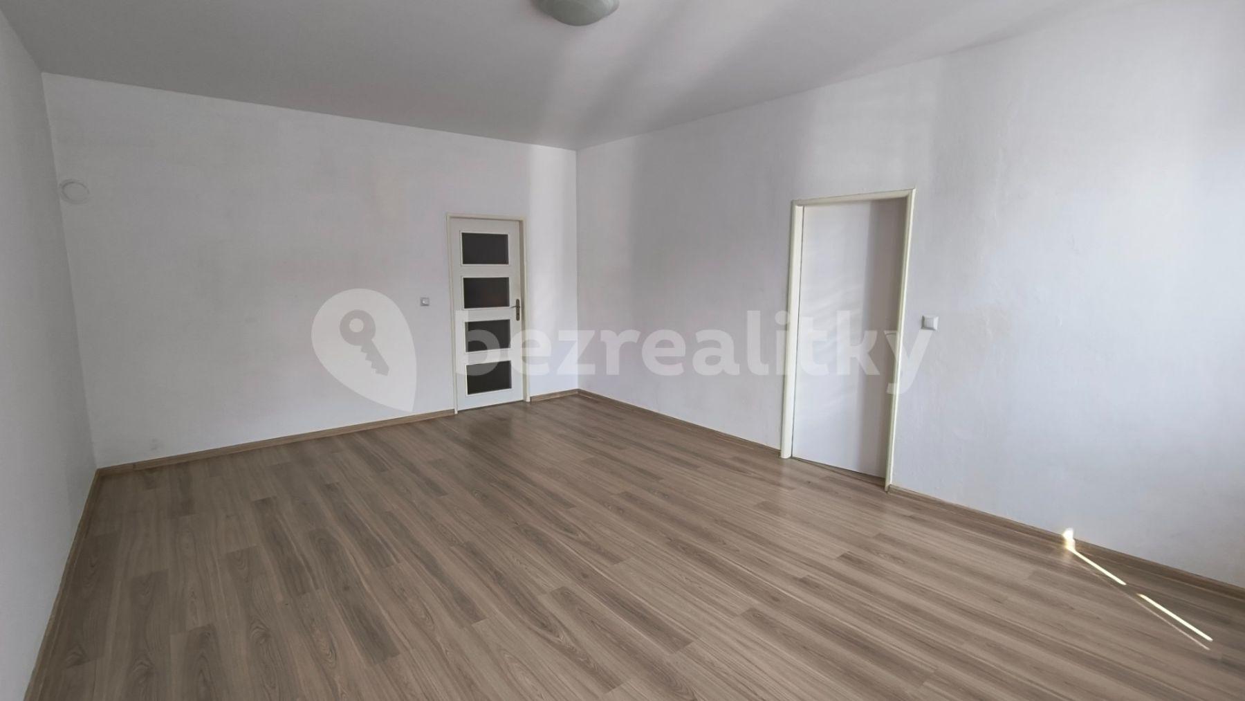 2 bedroom flat to rent, 97 m², Ostrožná, Opava, Moravskoslezský Region