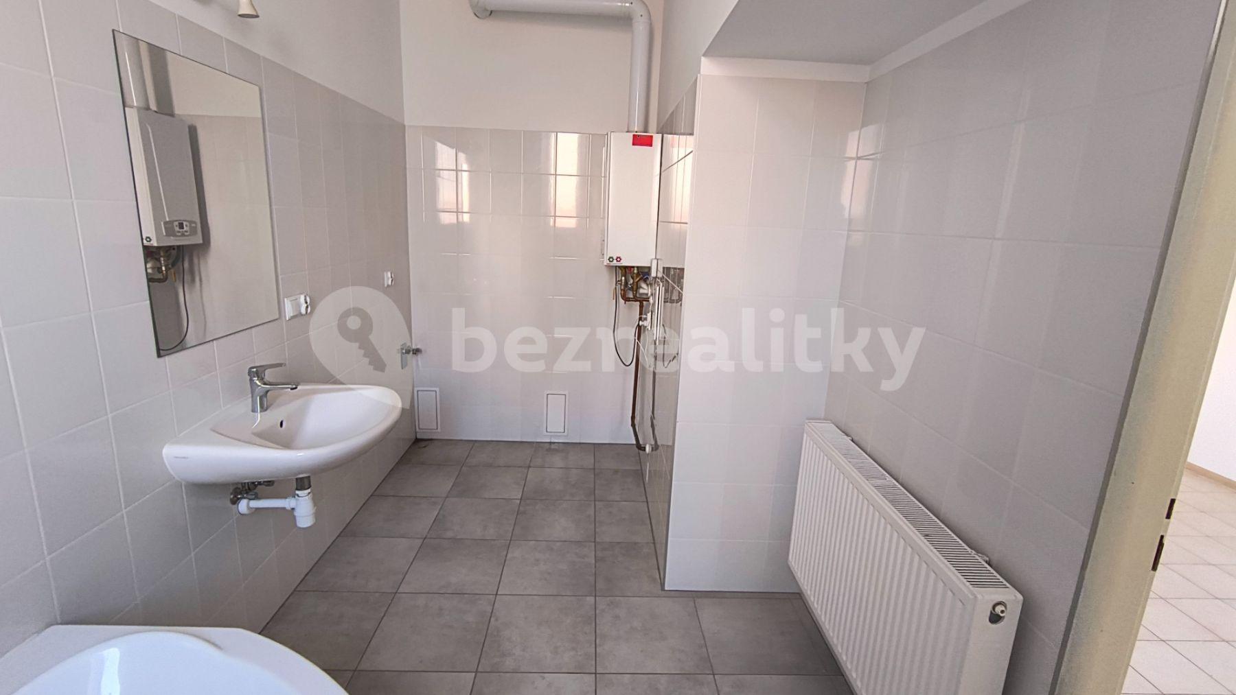 2 bedroom flat to rent, 97 m², Ostrožná, Opava, Moravskoslezský Region