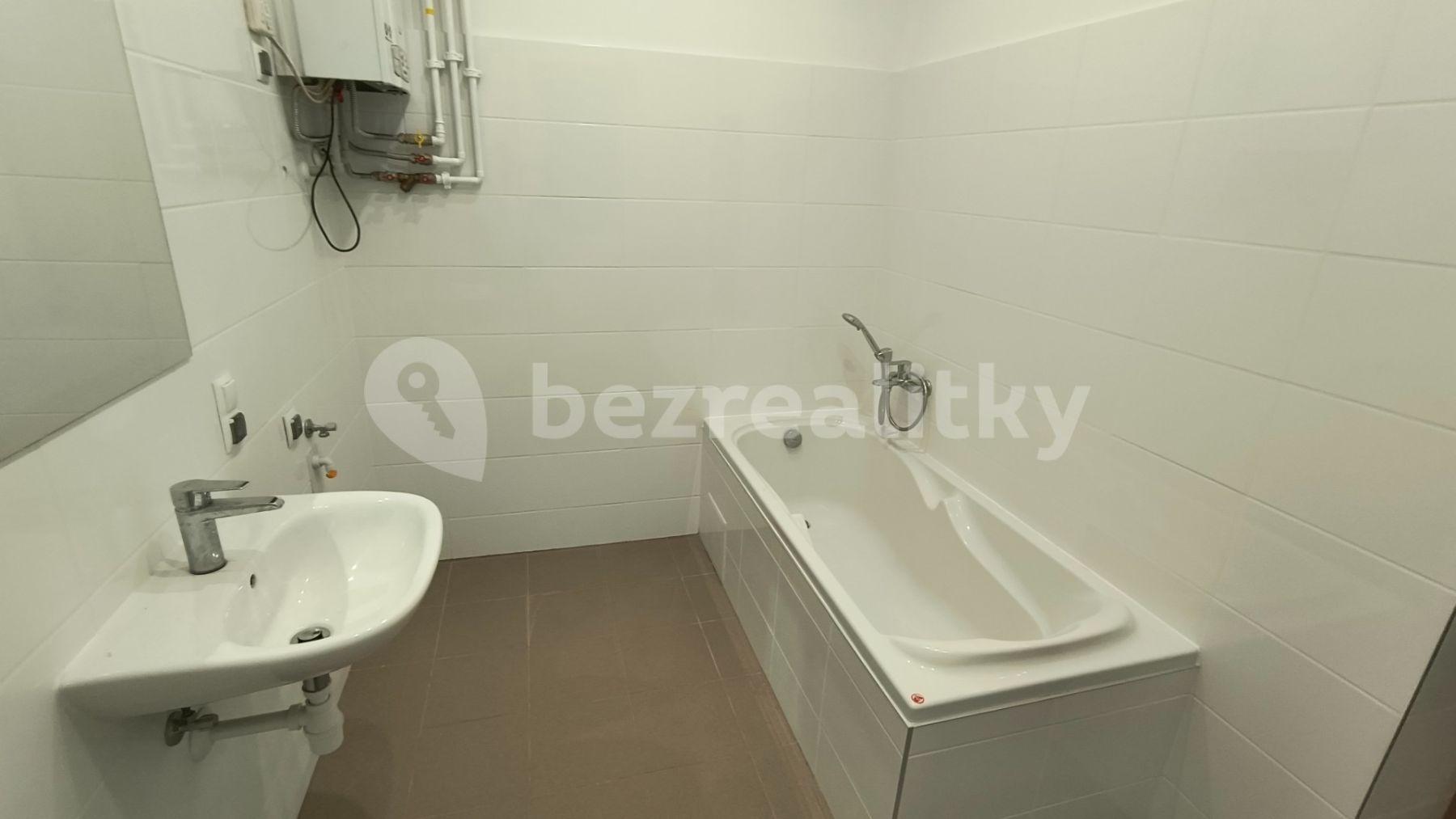 2 bedroom flat to rent, 104 m², Ostrožná, Opava, Moravskoslezský Region