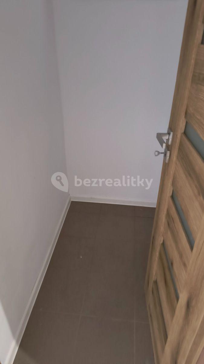 2 bedroom flat to rent, 104 m², Ostrožná, Opava, Moravskoslezský Region