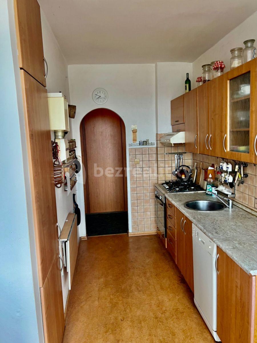 3 bedroom flat to rent, 85 m², U Střelnice, Hradec Králové, Královéhradecký Region