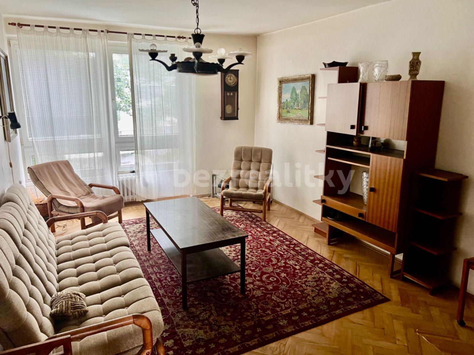 3 bedroom flat to rent, 85 m², U Střelnice, Hradec Králové, Královéhradecký Region