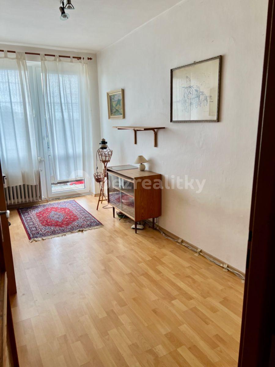 3 bedroom flat to rent, 85 m², U Střelnice, Hradec Králové, Královéhradecký Region