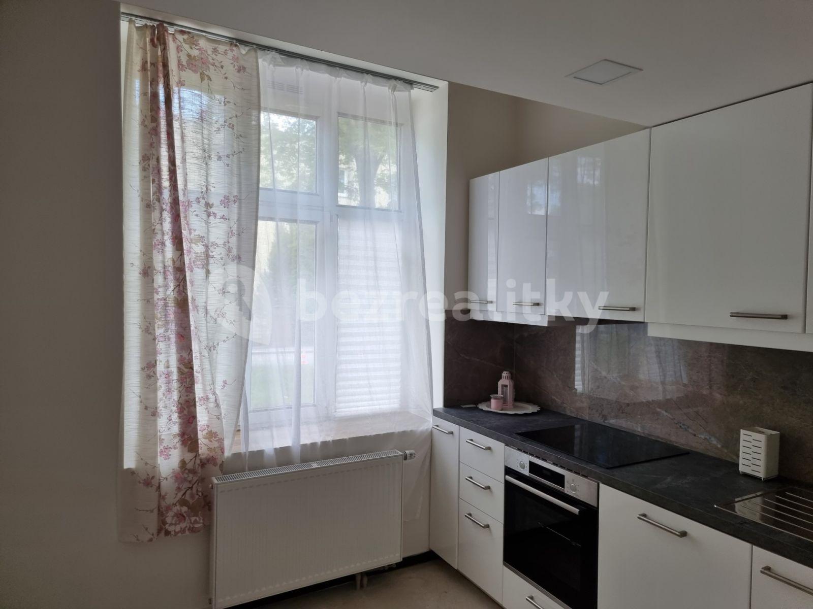 1 bedroom flat for sale, 42 m², Evropská, Prague, Prague