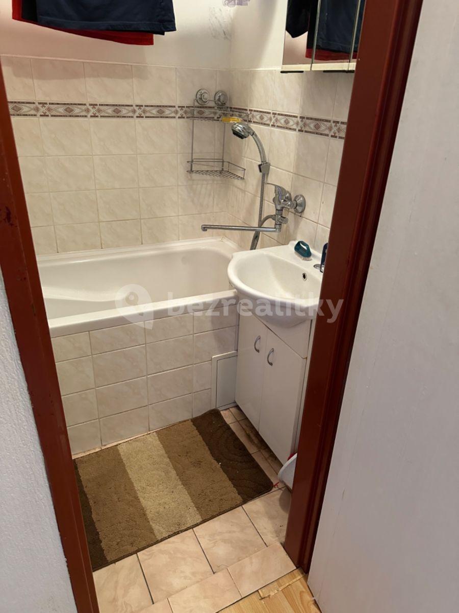 2 bedroom flat for sale, 67 m², Na Kopečku, Trutnov, Královéhradecký Region