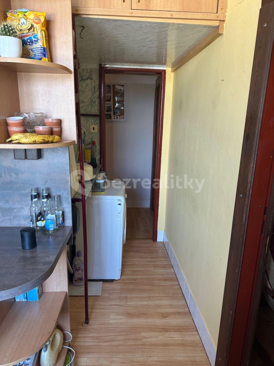 2 bedroom flat for sale, 67 m², Na Kopečku, Trutnov, Královéhradecký Region