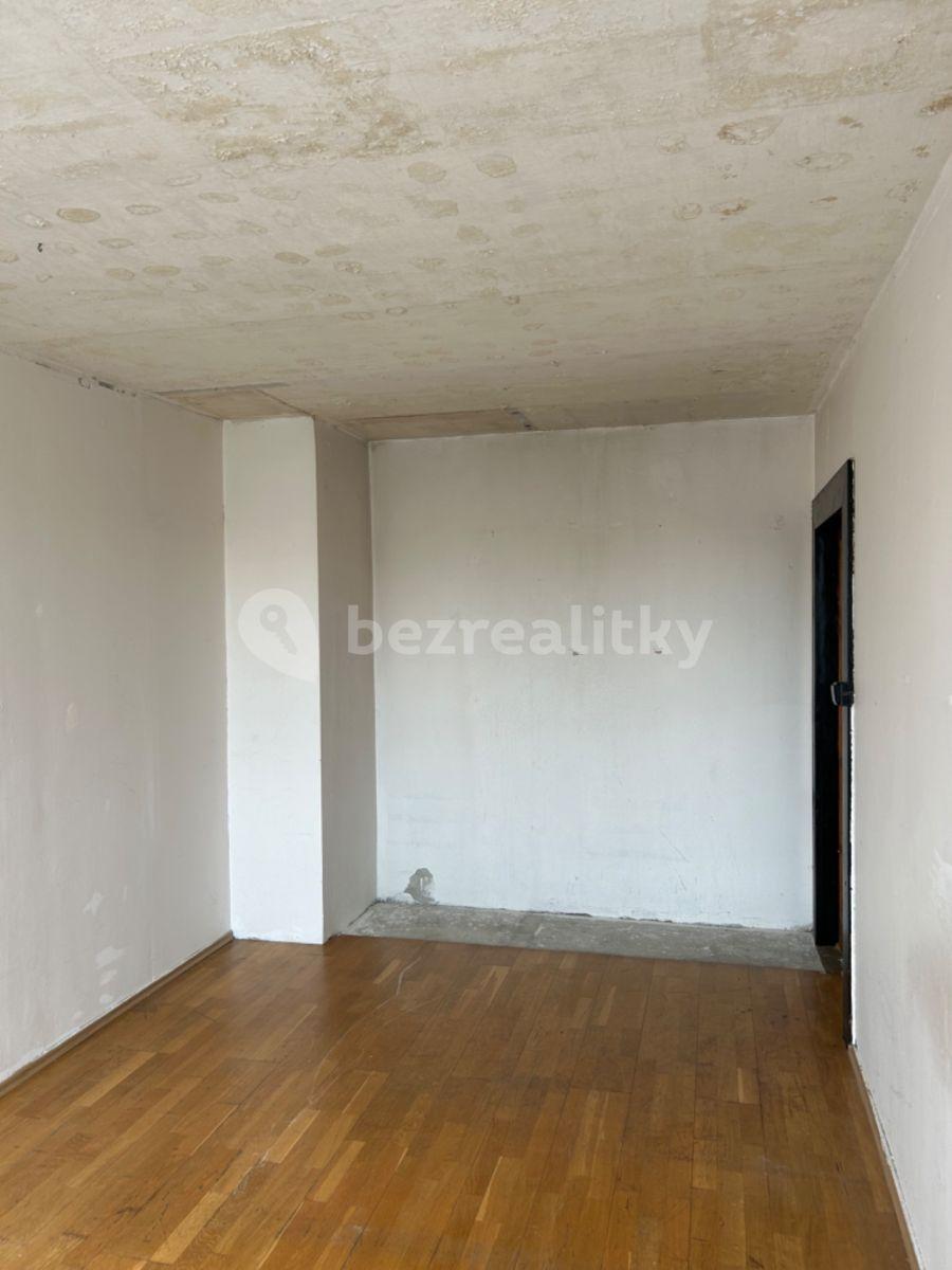 3 bedroom flat for sale, 70 m², Pod Homolkou, Beroun, Středočeský Region