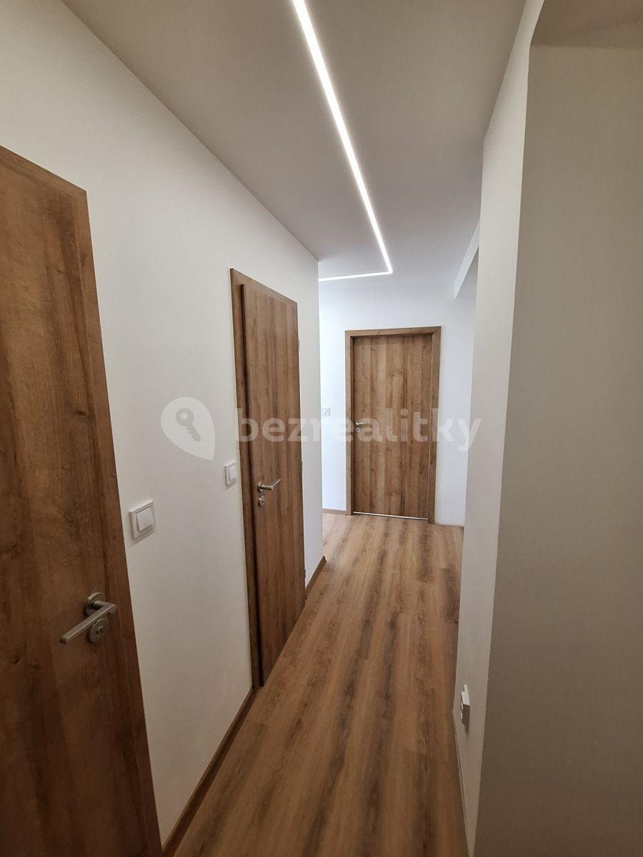 3 bedroom flat to rent, 69 m², Psohlavců, Trutnov, Královéhradecký Region