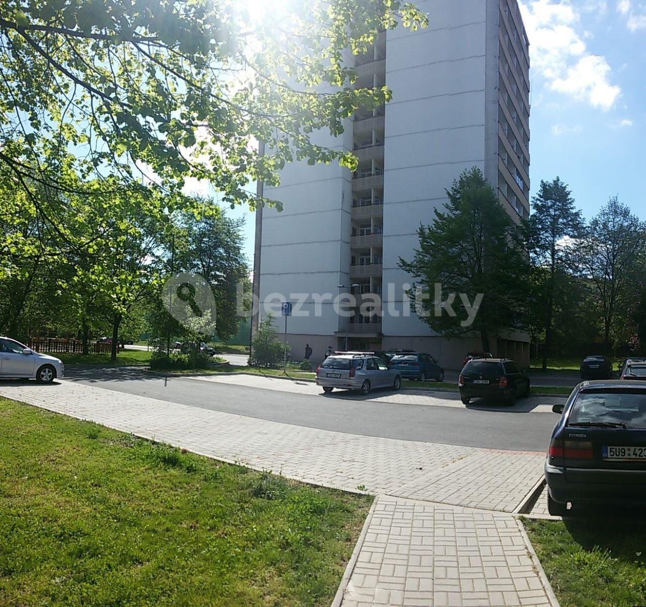 Studio flat for sale, 28 m², Žerotínova, Děčín, Ústecký Region