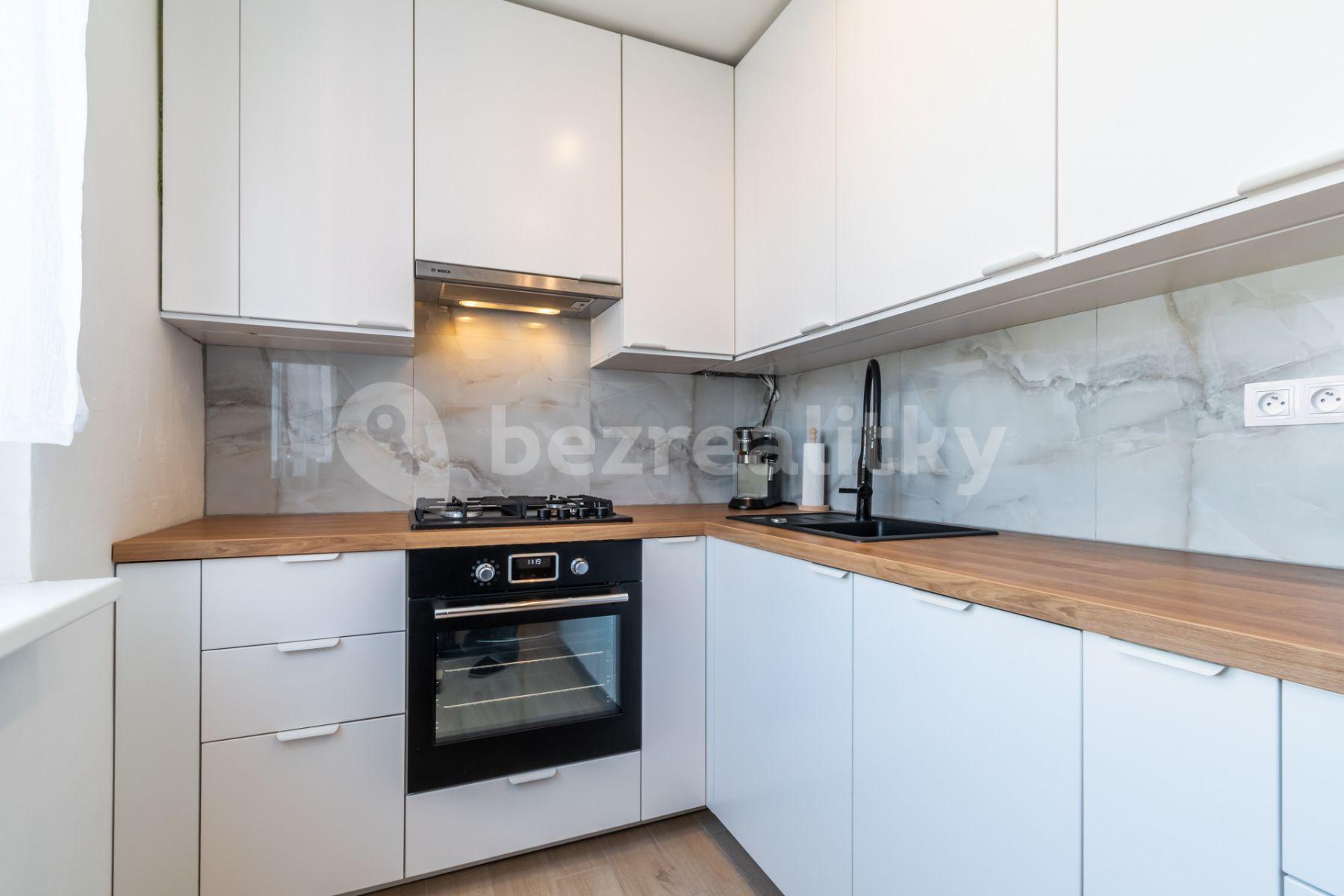 2 bedroom flat to rent, 55 m², Nad Vodovodem, Prague, Prague