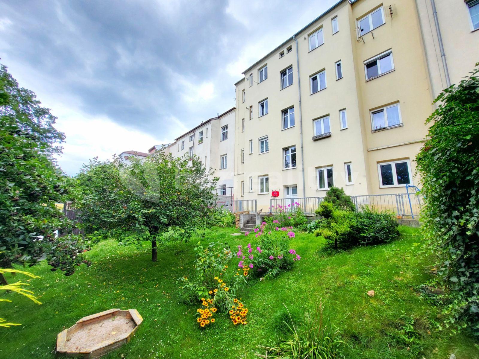 2 bedroom flat to rent, 67 m², U Dráhy, Plzeň, Plzeňský Region