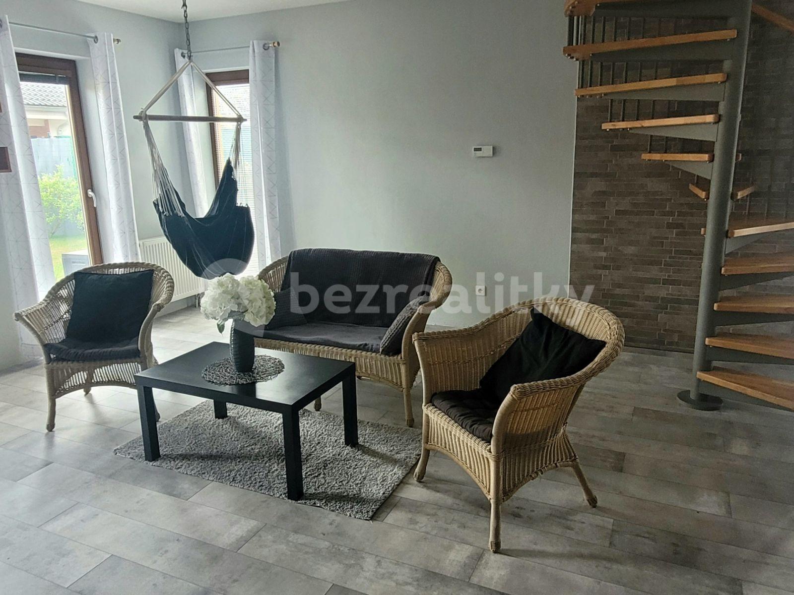 house to rent, 96 m², Ostružinová, Černošice, Středočeský Region