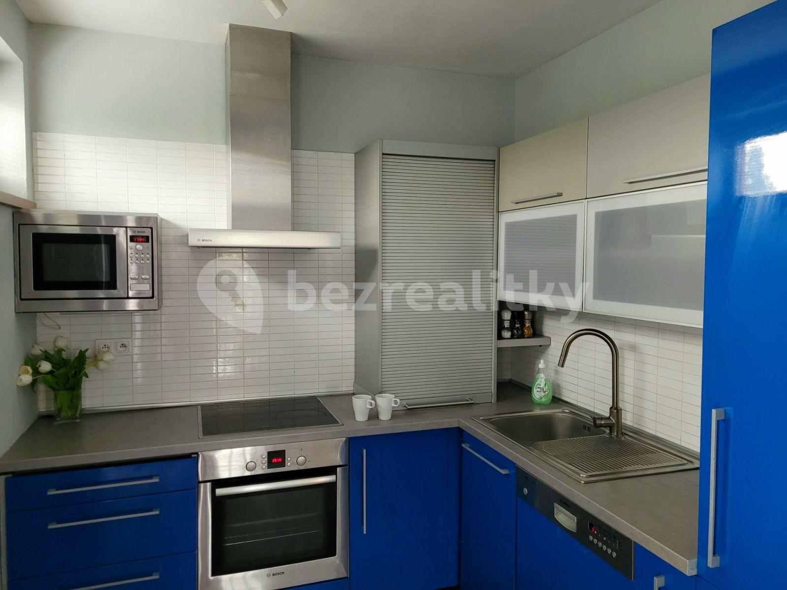 house to rent, 96 m², Ostružinová, Černošice, Středočeský Region