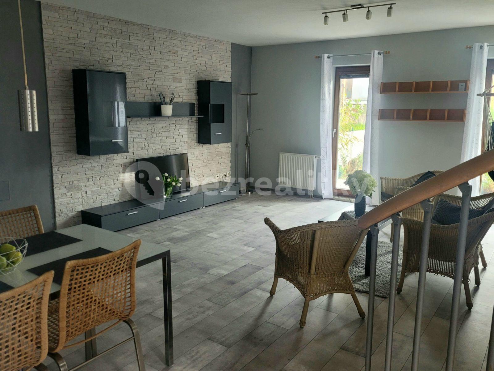 house to rent, 96 m², Ostružinová, Černošice, Středočeský Region