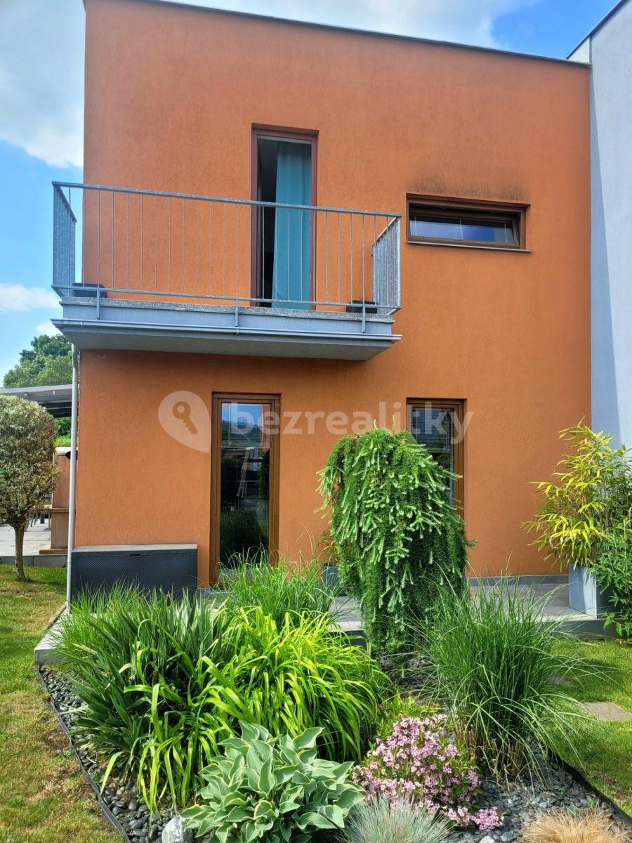 house to rent, 96 m², Ostružinová, Černošice, Středočeský Region