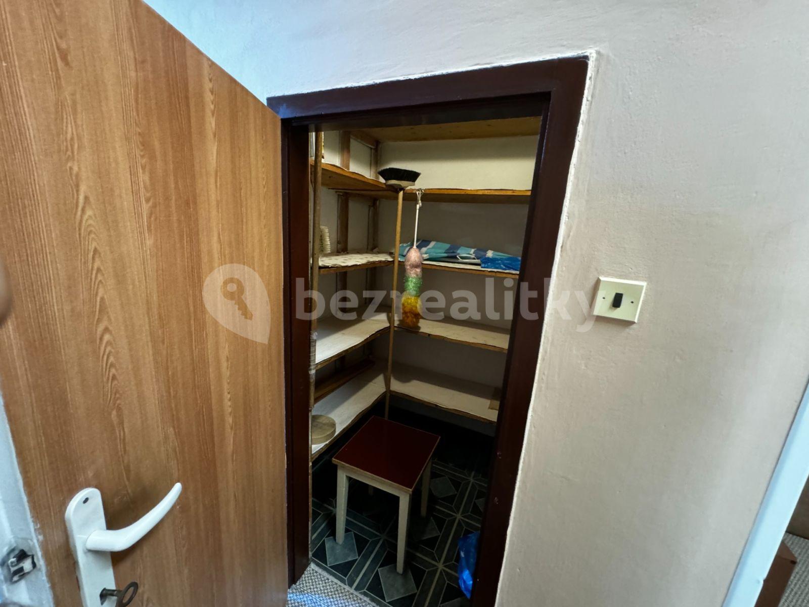 2 bedroom flat to rent, 60 m², Nádražní, Žamberk, Pardubický Region