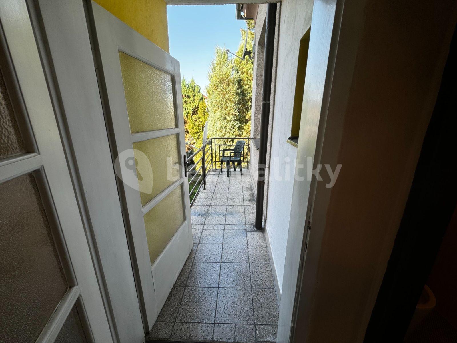 2 bedroom flat to rent, 60 m², Nádražní, Žamberk, Pardubický Region