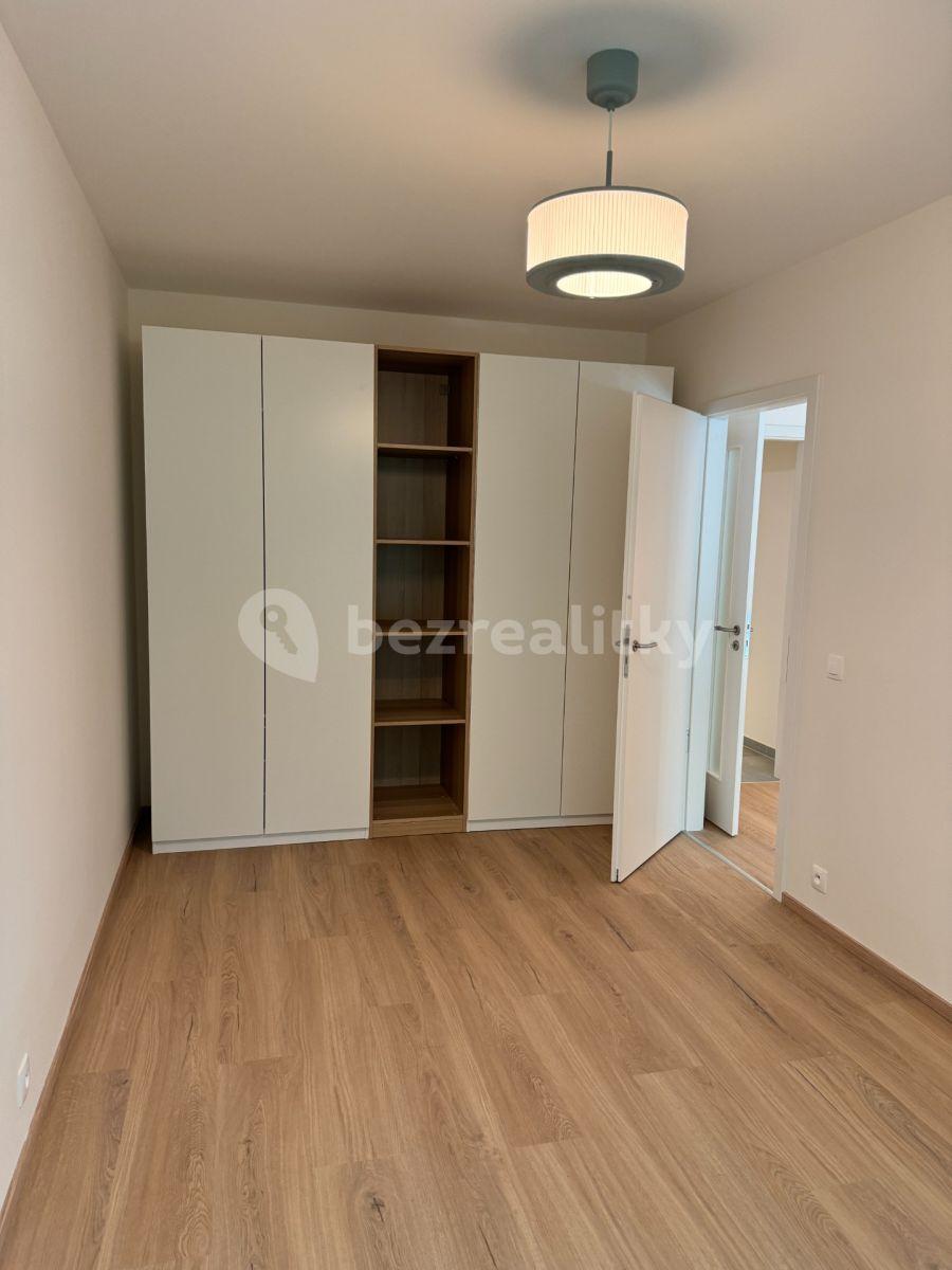 1 bedroom with open-plan kitchen flat to rent, 50 m², Nurmiho, Prague, Prague